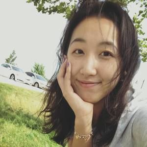 Meet your Posher, Viola